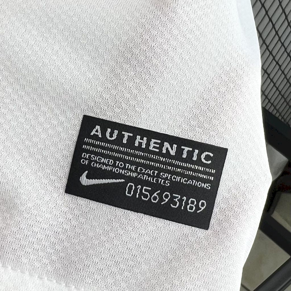 Jersey Santos Long sleeveRetrô 2011/12 Home