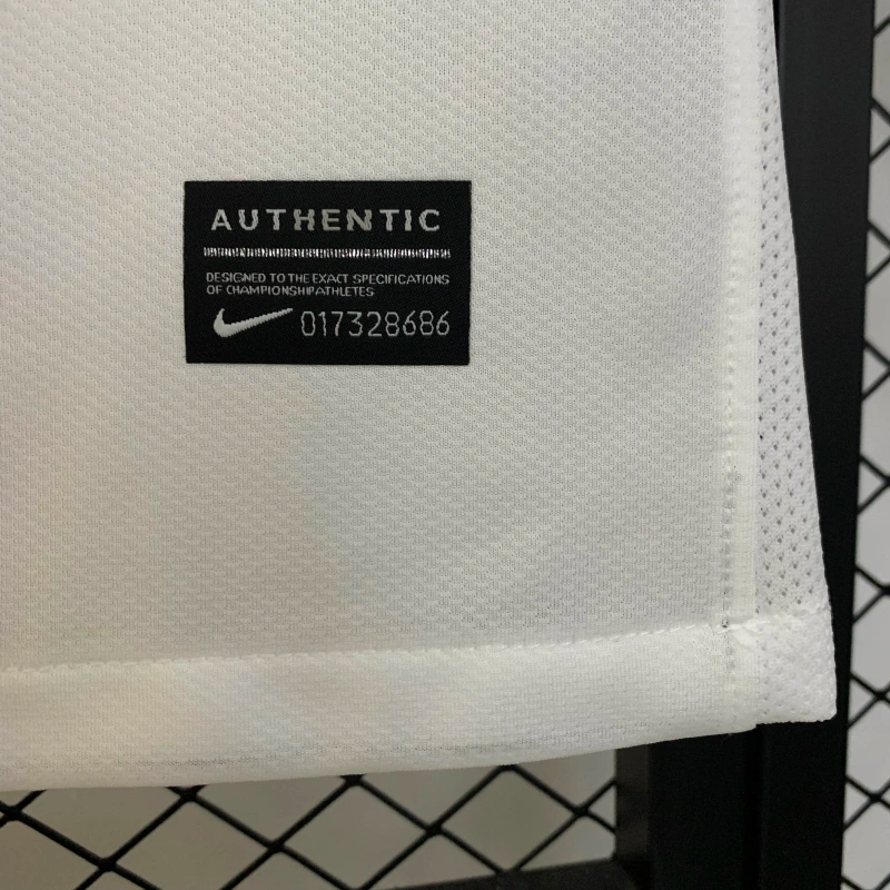 Jersey Portugal Retrô 2010 Branca - Nike (cópia)