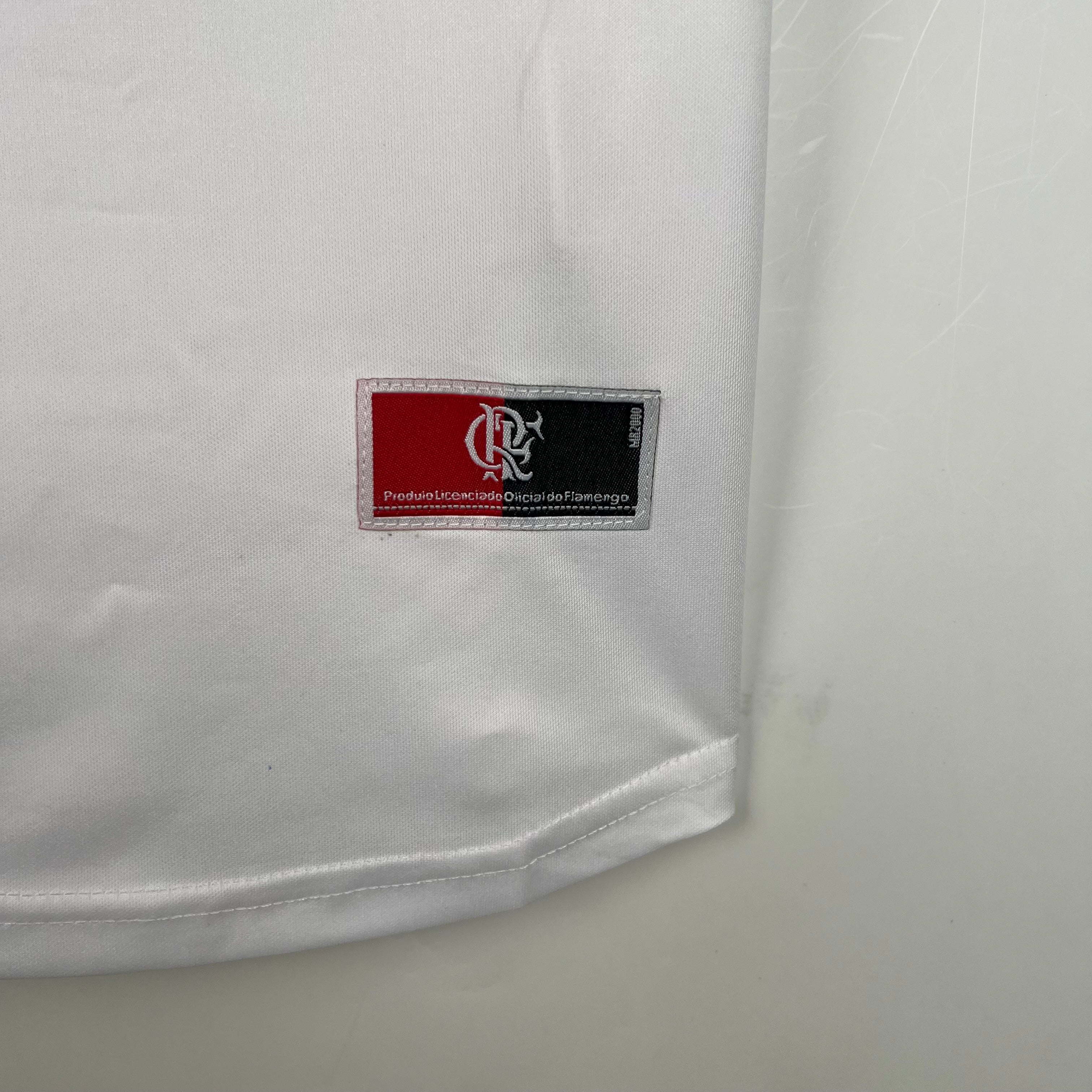 Camiseta Flamengo Retrô 2002 Branco