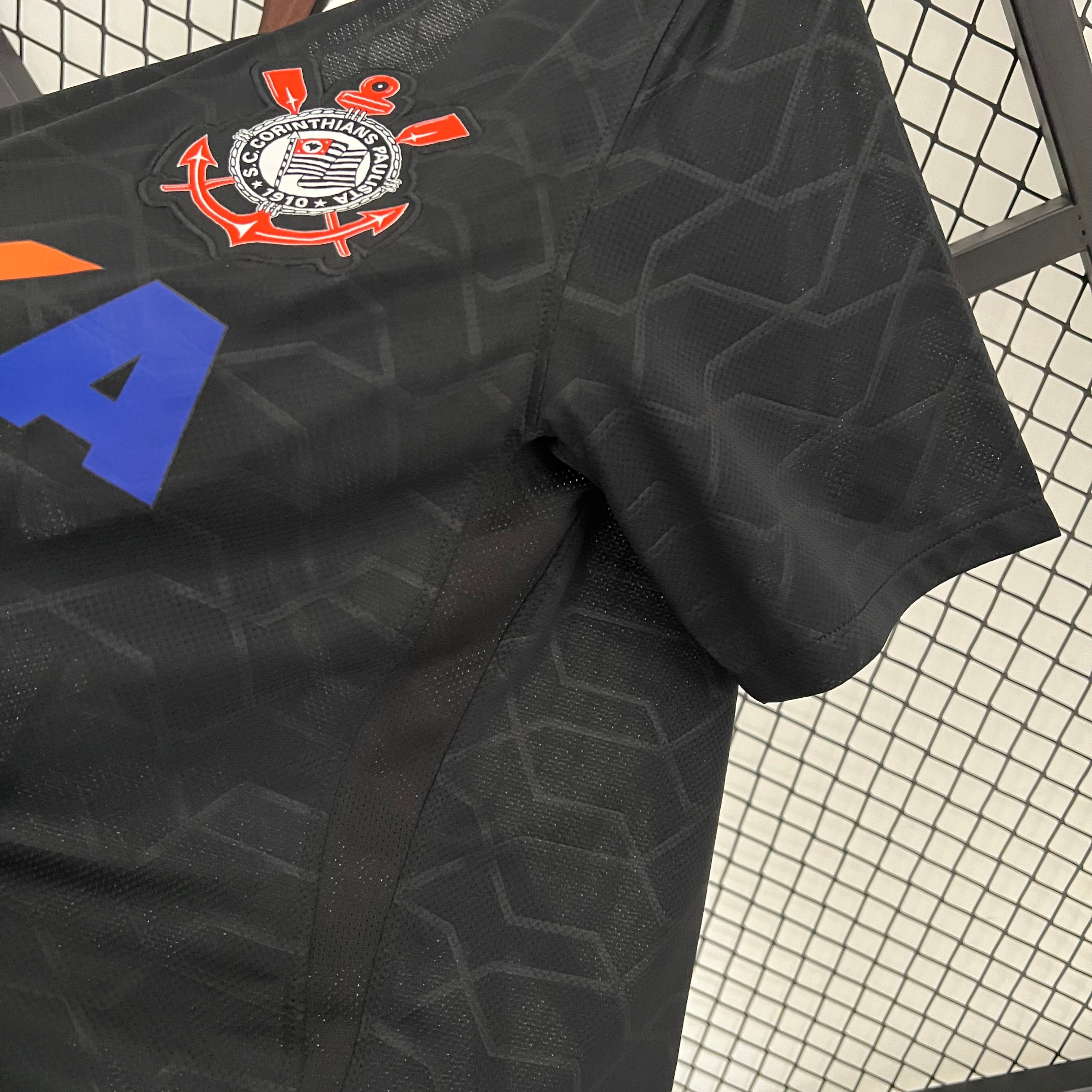 Camiseta Corinthians Retrô 12/13 Away