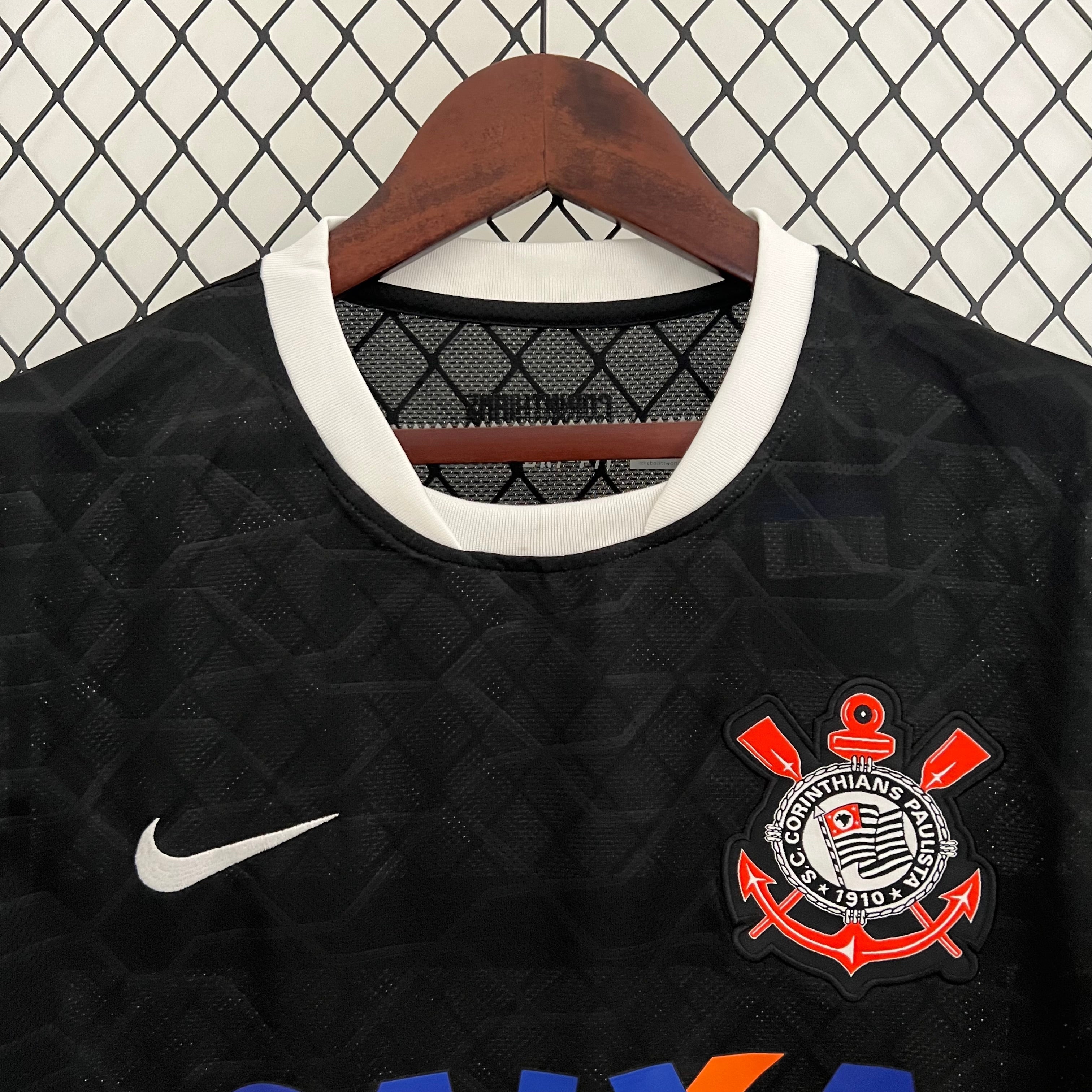 Camiseta Corinthians Retrô 12/13 Away