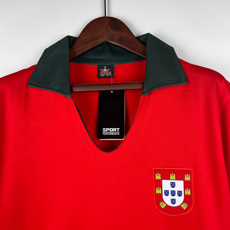 Camiseta Portugal Retrô 1972 Vermelho