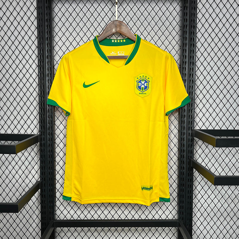 Camiseta Brasil l Retro 2006